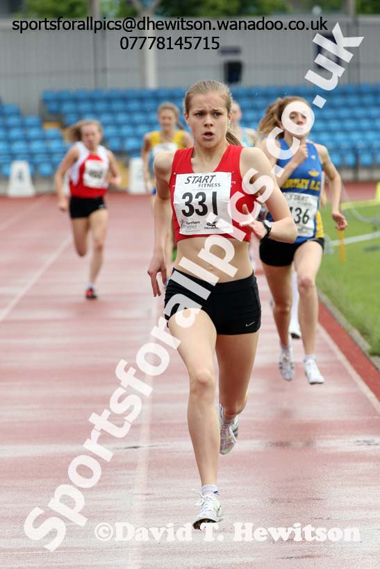 Womens under-20s 800 metres, Northern Championships, Sport City, Manchester. Photo: David T. Hewitson/Sports for All Pics